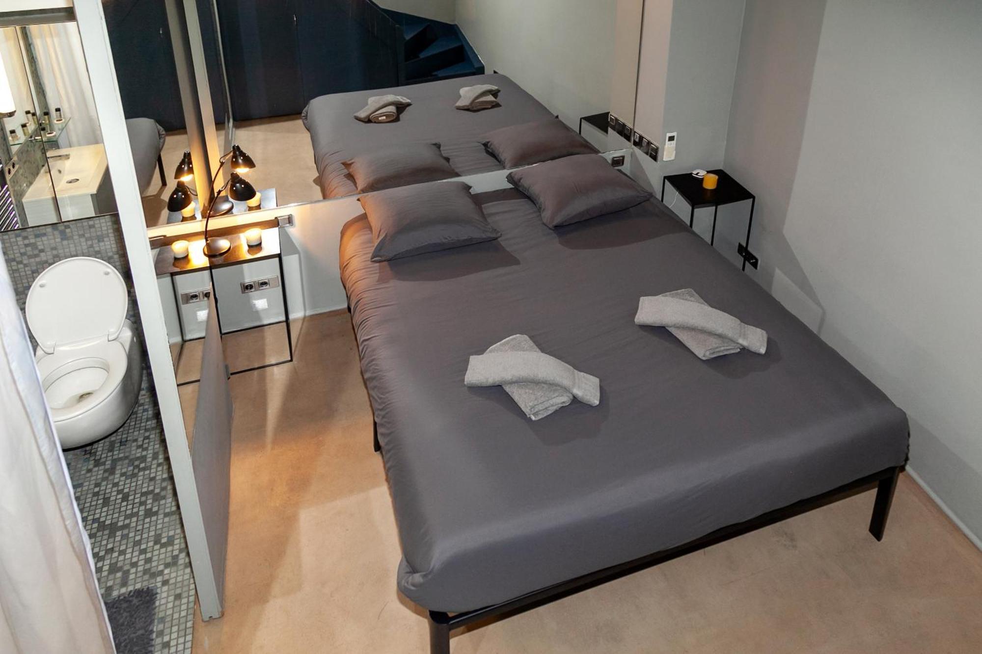 Appartement Loft Atypique Avec Terrasse, Calme Et Cosy Parijs